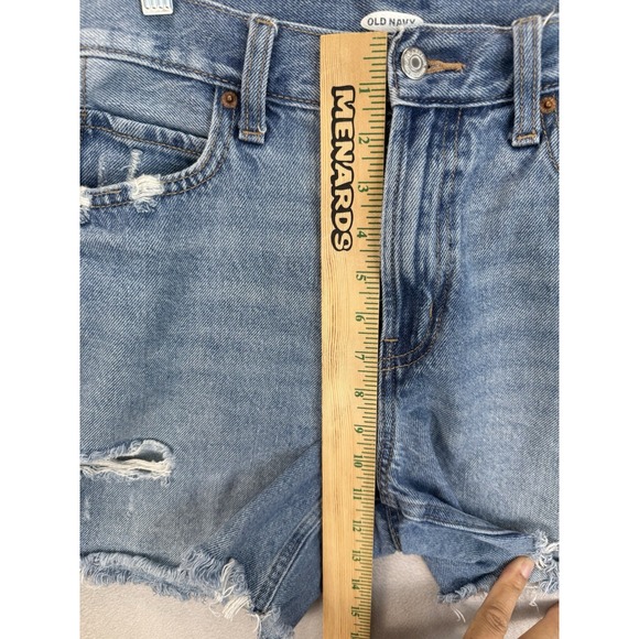 Old Navy Women's Sz 8 Cut Off High-Rise Distressed 100% Cotton Blue Denim Shorts - Picture 5 of 9